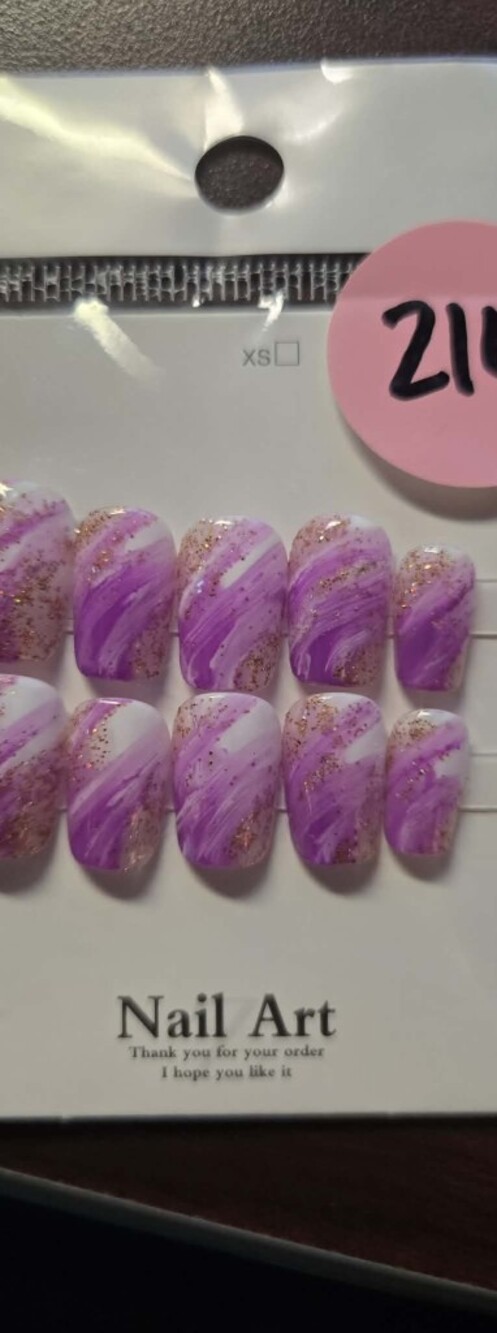 Hand-Painted Purple & White Marble Press-On Nails with Rose Gold Glitter